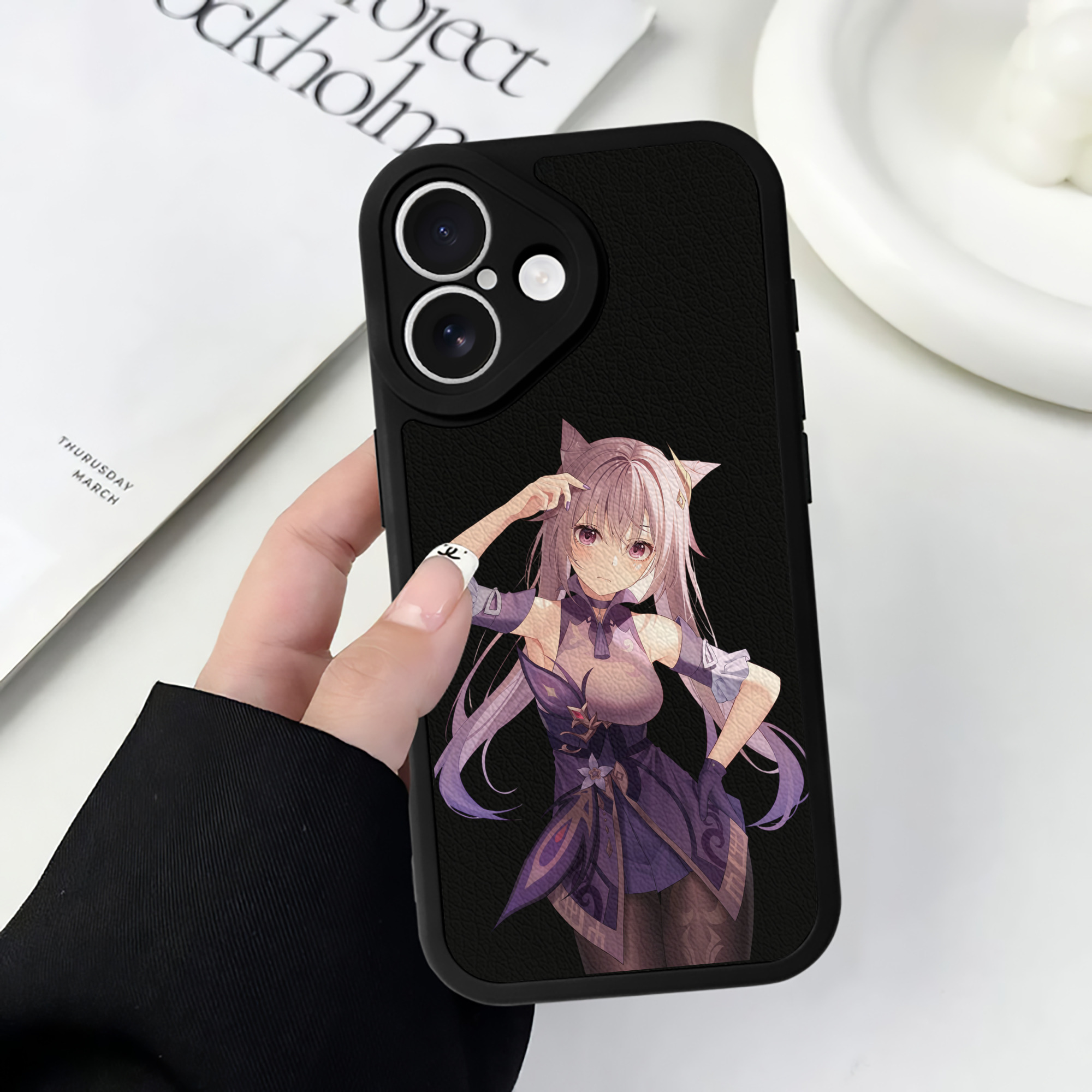 げんし神 刻晴 こくせい genshin Kokusei 【iPhone 16シリーズ対応】シリコンスマホケース（レザー調） 材質：シリコン